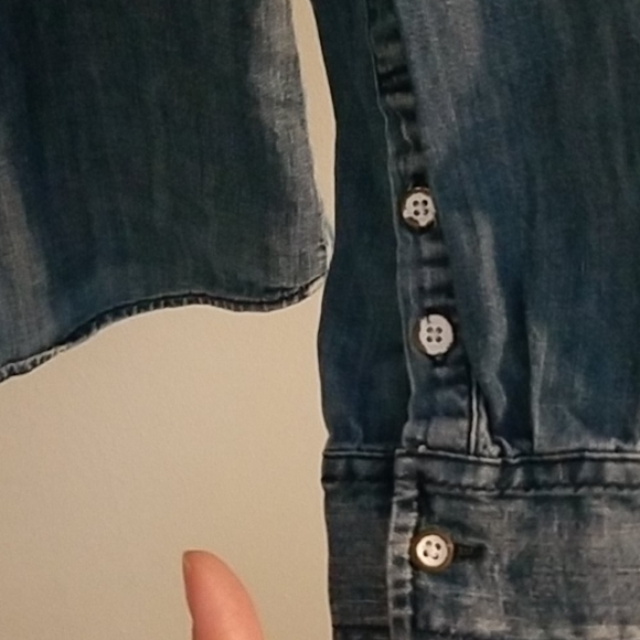 madewell denim shirt - Picture 6 of 6